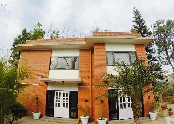 Over Easy Hostel